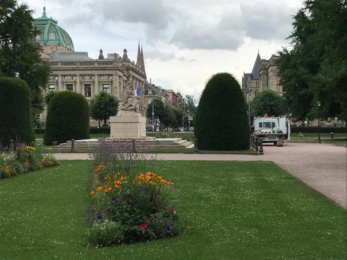 Les Lumieres De La Ville Strasbourg Exterior photo